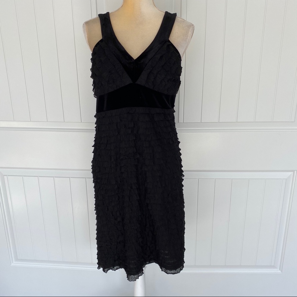 New Directions NWT black ruffle dress size large